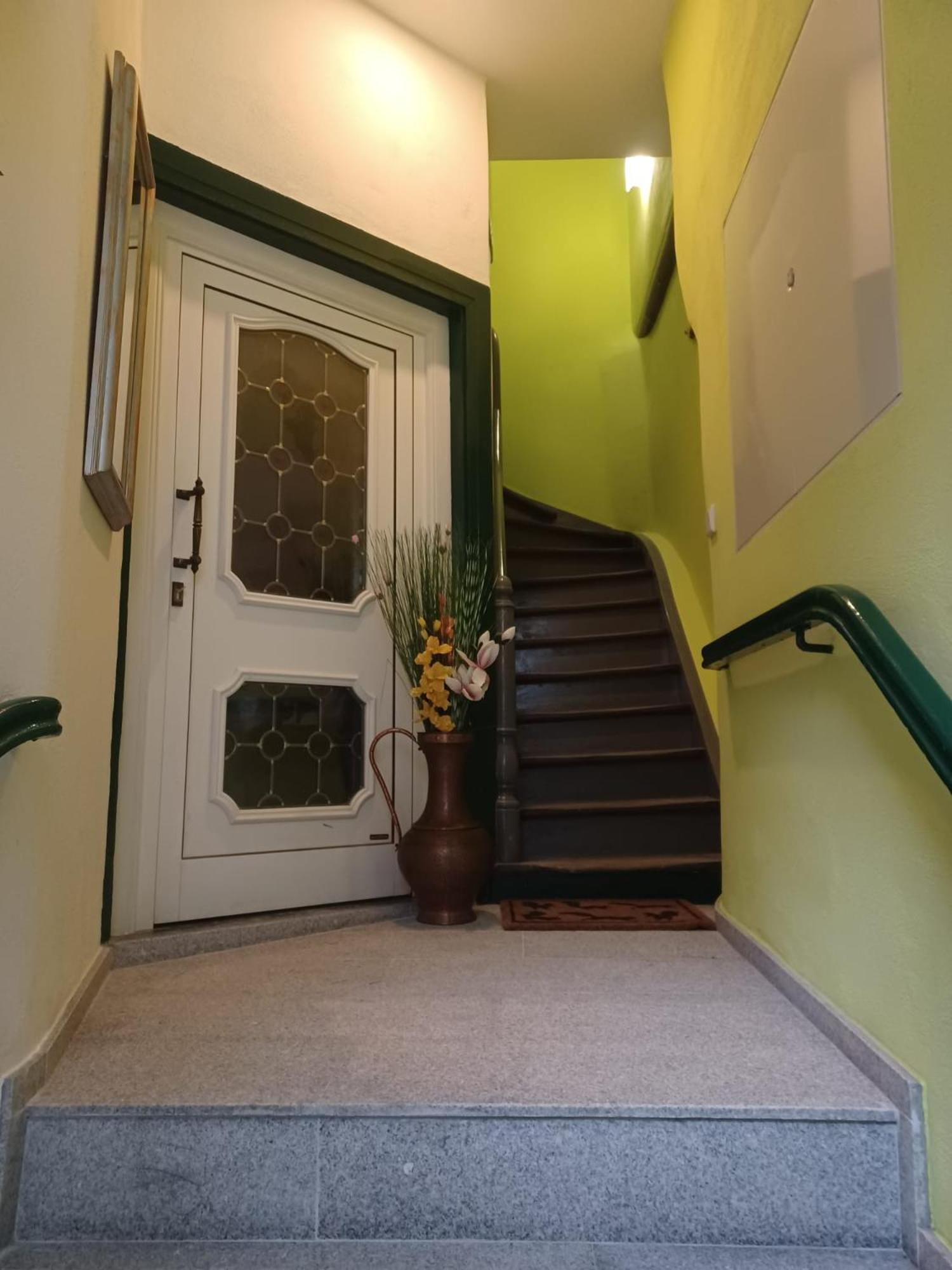 Luxus Ferienhaus Janina Zell an der Mosel Bagian luar foto